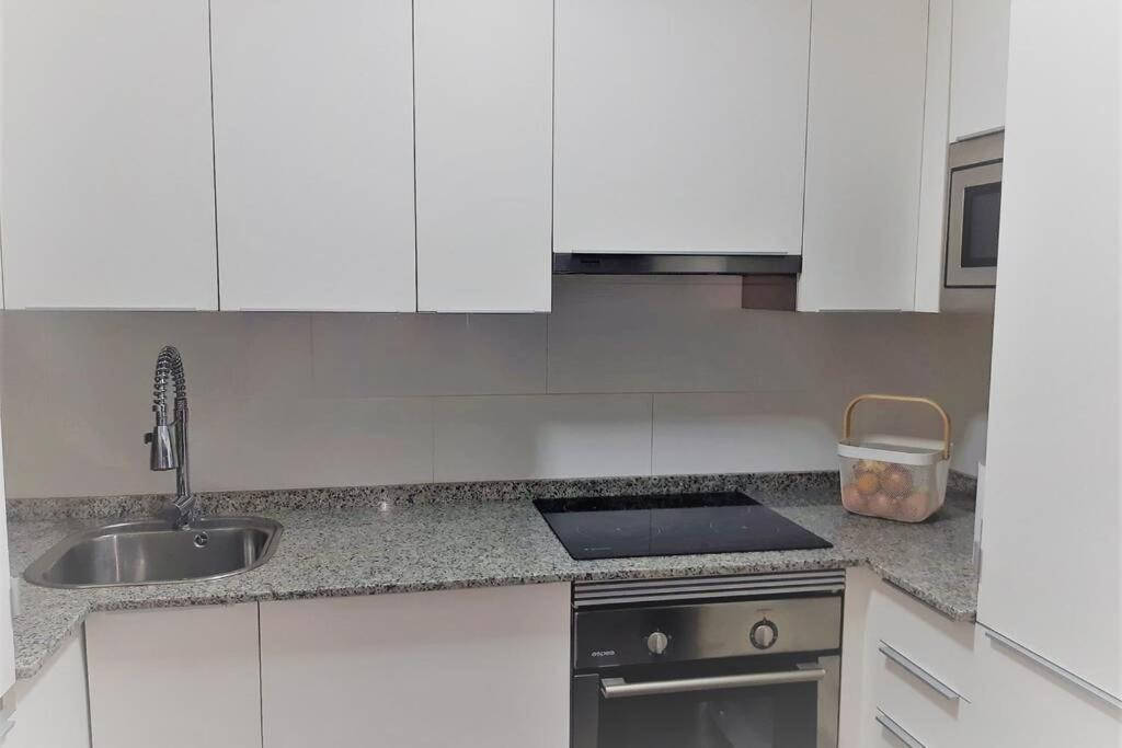 Apartamento Con Vistas Al Mar Y Playa Enfrente Ribeira Dış mekan fotoğraf